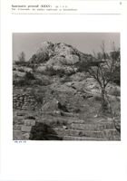 Glanum -  Sanctuaire primitif (XXXV) - (pl. 1 et 2) - Vue d'ensemble des parties supérieure et intermédiaire
